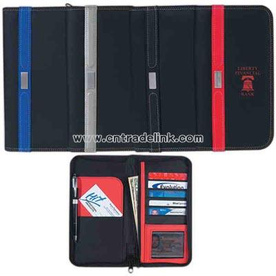 Travel wallet with zipper