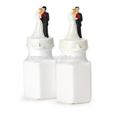 Wedding couple bubbles