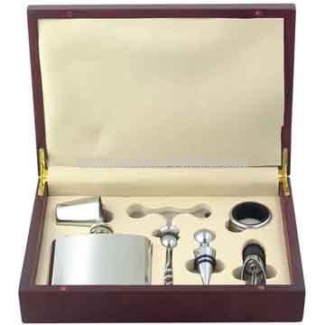 Wine Hip Flask Set