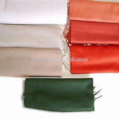 Woman's Cashmere Scarf